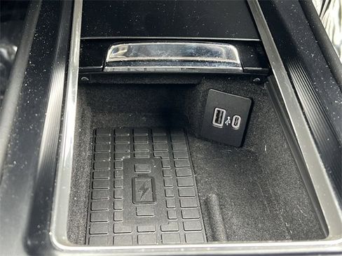 Used 2023 Lincoln Corsair Reserve w/ Equipment Group 201A image 16