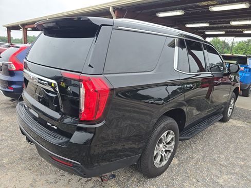 Used 2021 GMC Yukon SLE AWD/4WD image 6