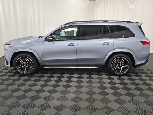 New 2026 Mercedes-Benz GLS 450 4MATIC image 3