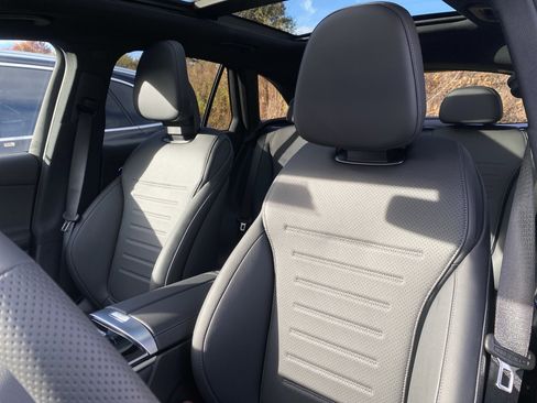 New 2026 Mercedes-Benz GLC 300 GLC 300 4MATIC SUV image 18