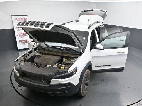 Used 2019 Jeep Cherokee Latitude image 26