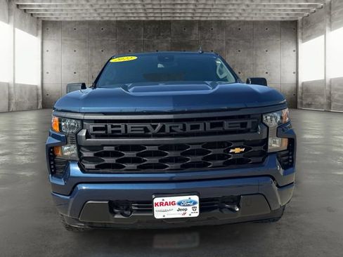 Used 2022 Chevrolet Silverado 1500 Custom AWD/4WD image 2