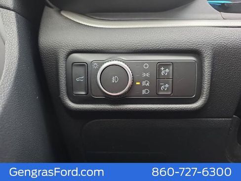 Certified 2021 Ford Explorer XLT w/ Equipment Group 202A AWD/4WD image 40