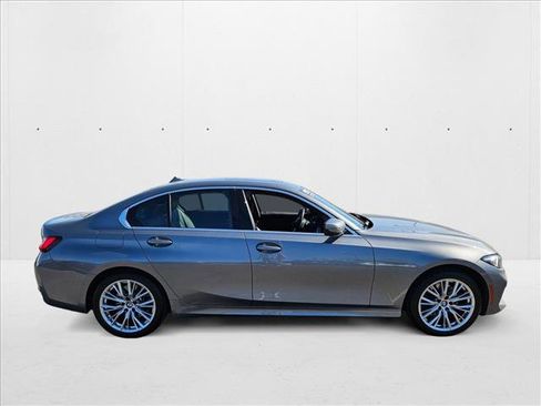 Used 2024 BMW 330i Sedan image 4