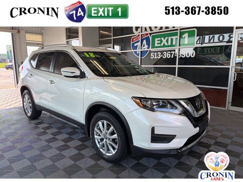 Used 2018 Nissan Rogue SV AWD/4WD image 1