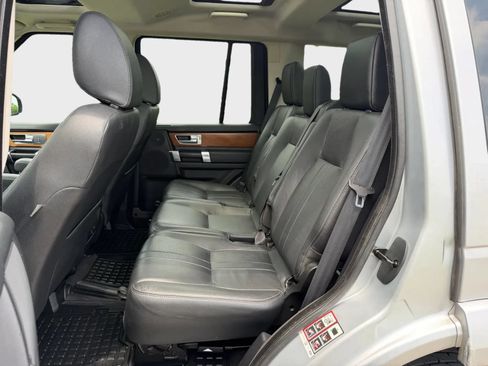 Used 2015 Land Rover LR4 HSE AWD/4WD image 26