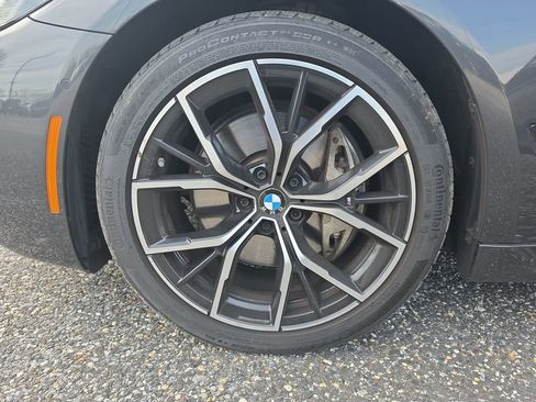 Used 2022 BMW 540i xDrive w/ M Sport Package image 23