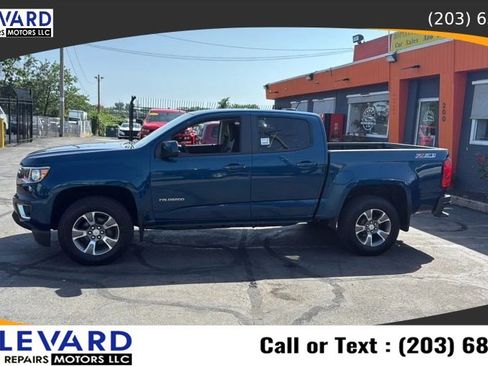 Used 2019 Chevrolet Colorado Z71 AWD/4WD image 4