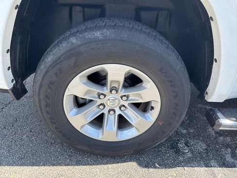Used 2022 RAM 1500 Laramie image 6