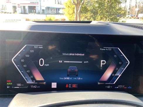 Used 2025 BMW X7 xDrive40i image 20