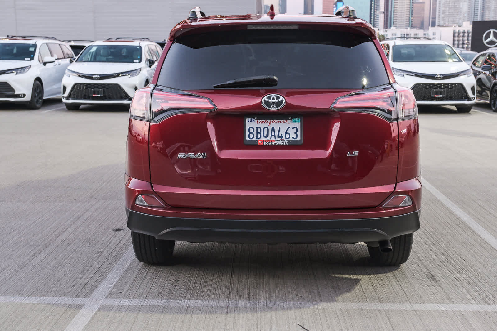 Used 2018 Toyota RAV4 LE w/ All Weather Liner Package FWD image 5