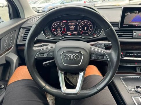 Used 2020 Audi Q5 2.0T Premium Plus w/ Premium Plus Package AWD/4WD image 12