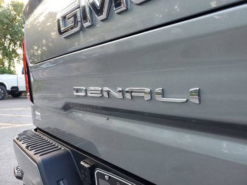 Used 2026 GMC Sierra 1500 Denali Ultimate AWD/4WD image 8