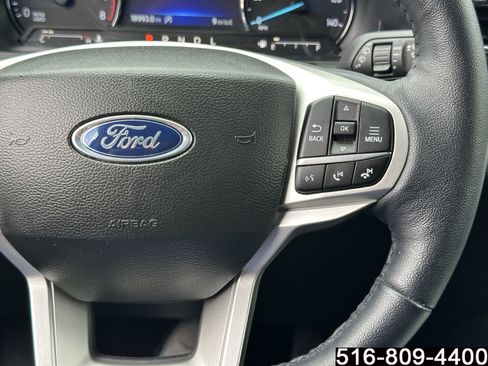 Used 2023 Ford Explorer XLT w/ Equipment Group 202A AWD/4WD image 23