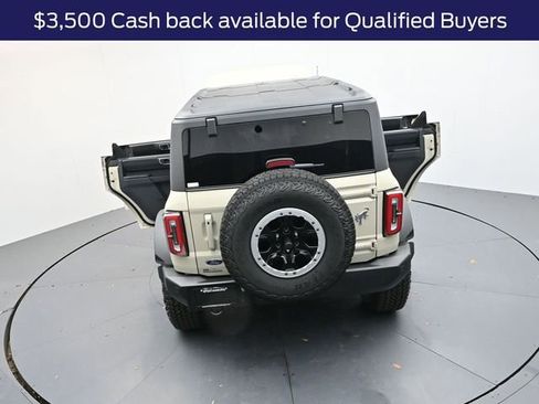New 2025 Ford Bronco Outer Banks w/ Sasquatch Package image 39