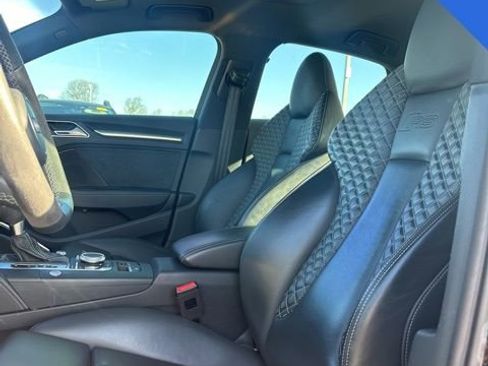 Used 2019 Audi RS 3 w/ Technology Package image 9