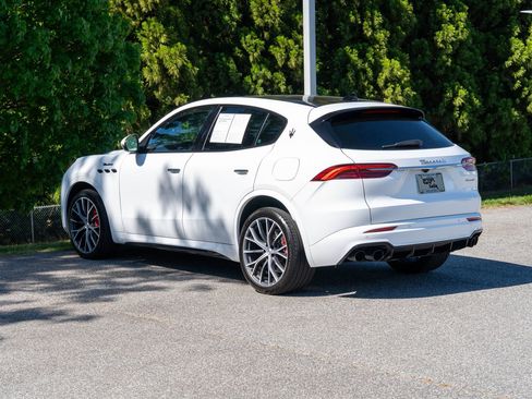 Used 2023 Maserati Grecale Modena AWD/4WD image 2