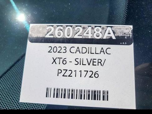 Certified 2023 Cadillac XT6 Premium Luxury w/ LPO, Floor Liner Package AWD/4WD image 29