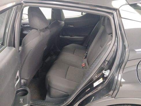 Used 2019 Toyota C-HR LE image 14