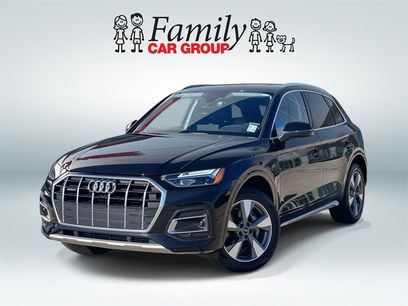 Used 2024 Audi Q5 2.0T Premium w/ Convenience Package