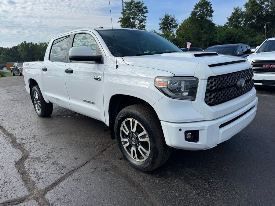Used 2018 Toyota Tundra SR5 AWD/4WD image 7