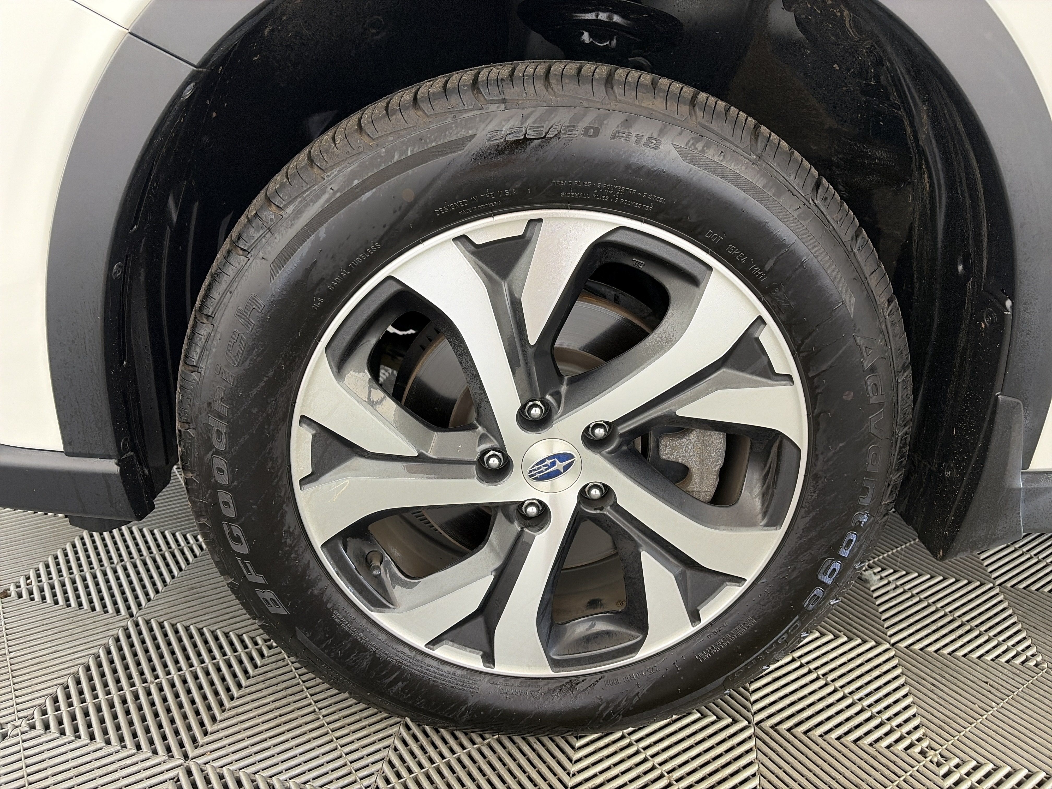 Used 2021 Subaru Outback Touring AWD/4WD image 13