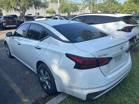Used 2020 Nissan Altima 2.5 S FWD image 4