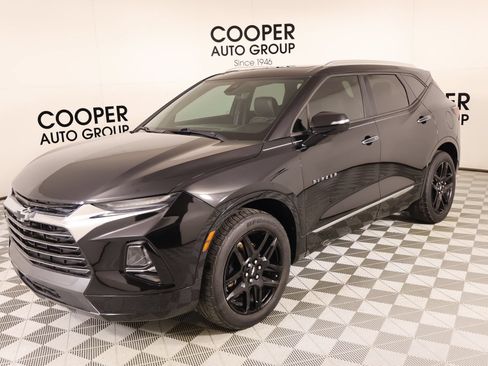 Used 2019 Chevrolet Blazer Premier w/ Sun and Wheels Package FWD image 11