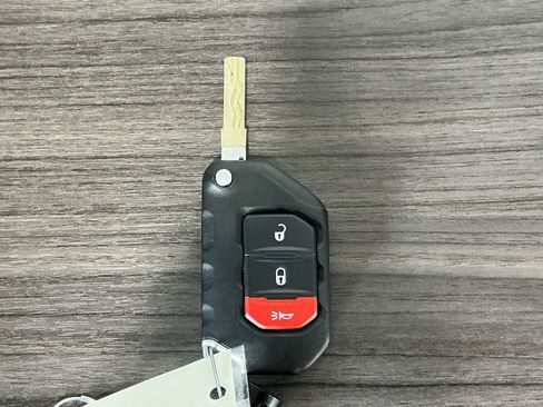 Used 2022 Jeep Wrangler Unlimited Sport image 42