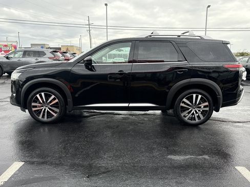 Certified 2024 Nissan Pathfinder Platinum w/ Cargo Package image 14