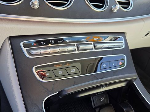 Used 2023 Mercedes-Benz E 450 4MATIC Sedan image 21