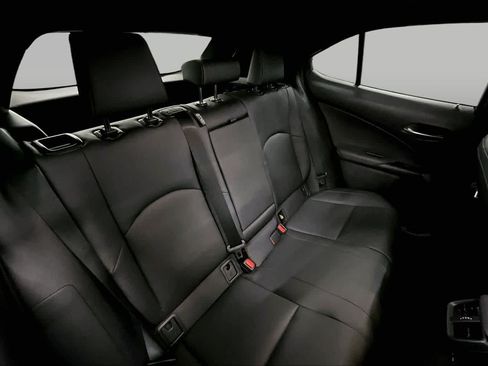 Used 2025 Lexus UX 300h FWD w/ Accessory Package (Z2) image 20