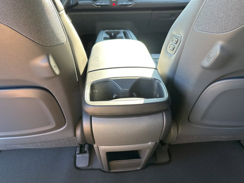 New 2026 Kia EV9 Wind image 27