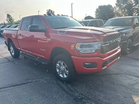 Used 2022 RAM 2500 Big Horn w/ Level C Equiment Group AWD/4WD image 5