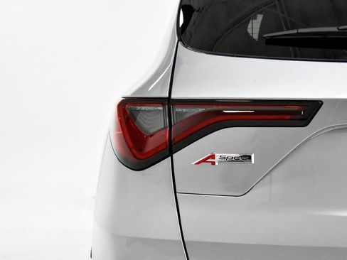 Used 2024 Acura MDX A-Spec image 29