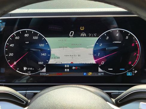 Used 2025 Mercedes-Benz GLS 450 4MATIC image 14