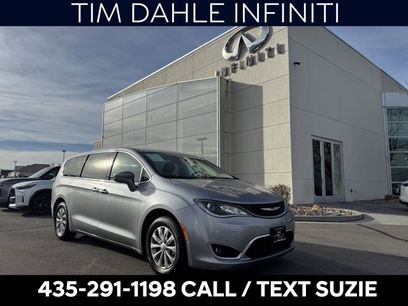 Used 2019 Chrysler Pacifica Touring Plus w/ Advanced Safetytec Group
