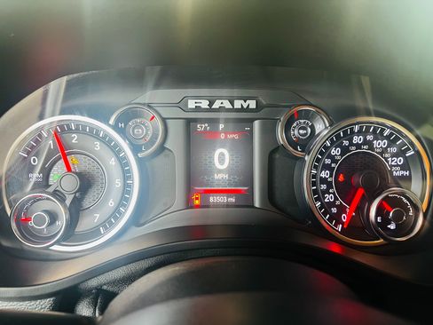 Used 2019 RAM 1500 Big Horn image 15