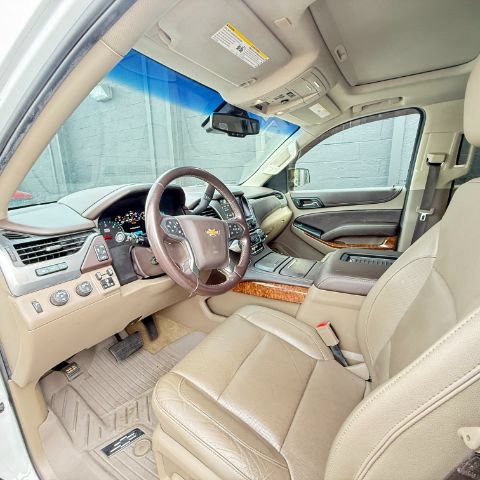 Used 2019 Chevrolet Suburban Premier AWD/4WD image 15