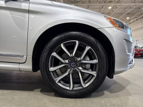 Used 2017 Volvo XC60 T6 Dynamic w/ Climate Package image 79
