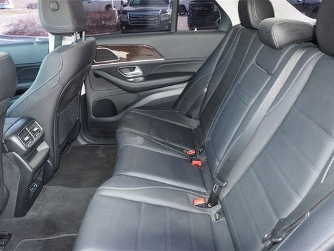 Used 2025 Mercedes-Benz GLE 350 4MATIC w/ AMG Line Exterior image 15