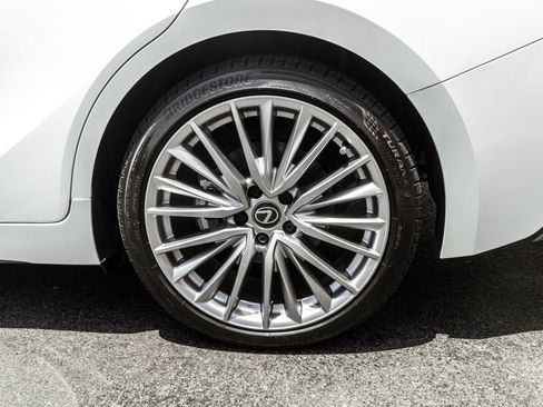 Used 2024 Lexus IS 300 F Sport AWD/4WD image 33