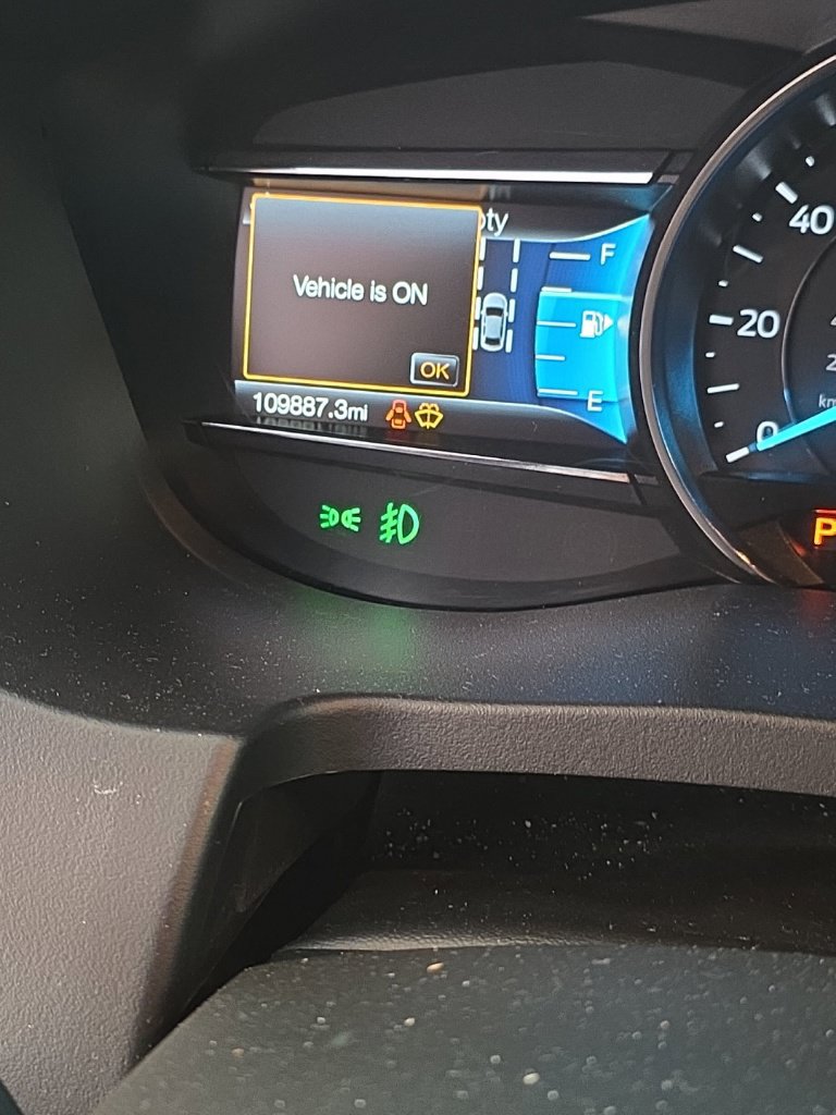 Used 2018 Ford Explorer Sport w/ Equipment Group 401A AWD/4WD image 2
