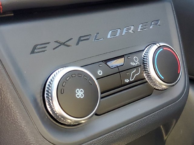 New 2027 Ford Explorer ST-Line AWD/4WD image 32