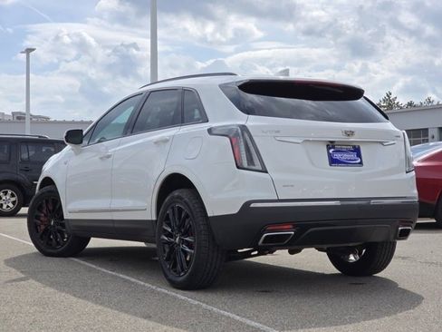 Used 2022 Cadillac XT5 Sportv image 32