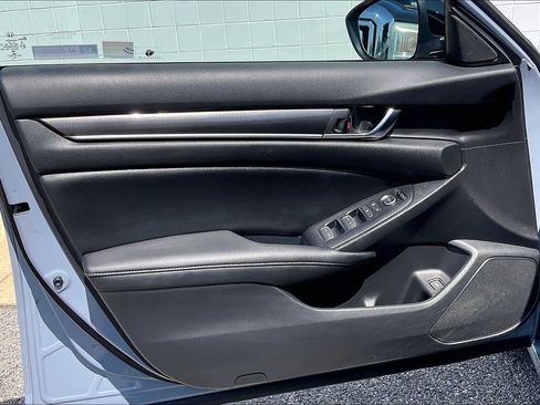 Used 2022 Honda Accord Sport image 26