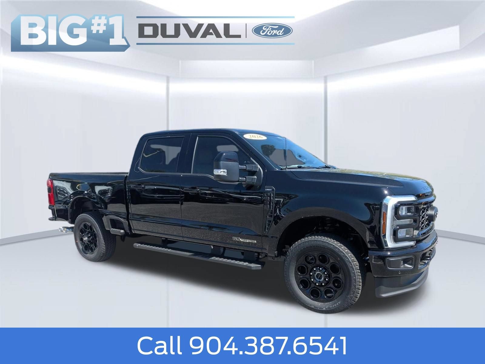 New 2026 Ford F350 Lariat w/ Black Appearance Package AWD/4WD 360° Tour