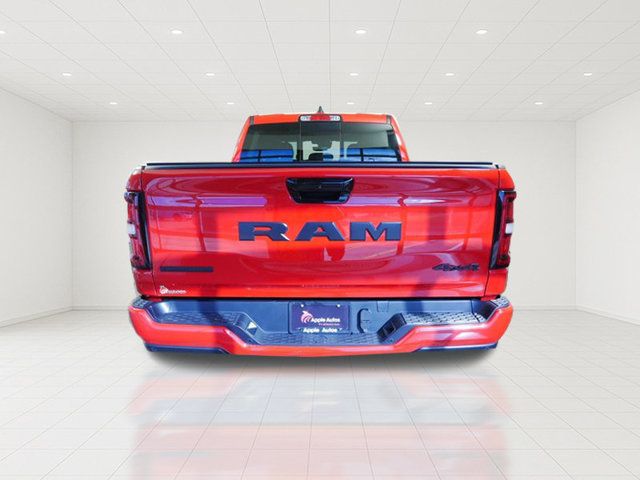 Used 2025 RAM 1500 Big Horn AWD/4WD image 6
