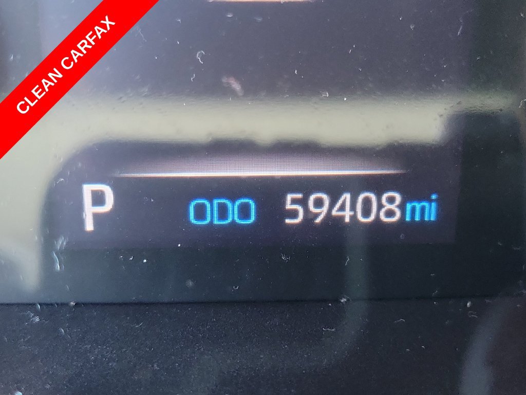 Used 2021 Toyota RAV4 XLE w/ Carpet Mat Package (TMS) FWD image 4