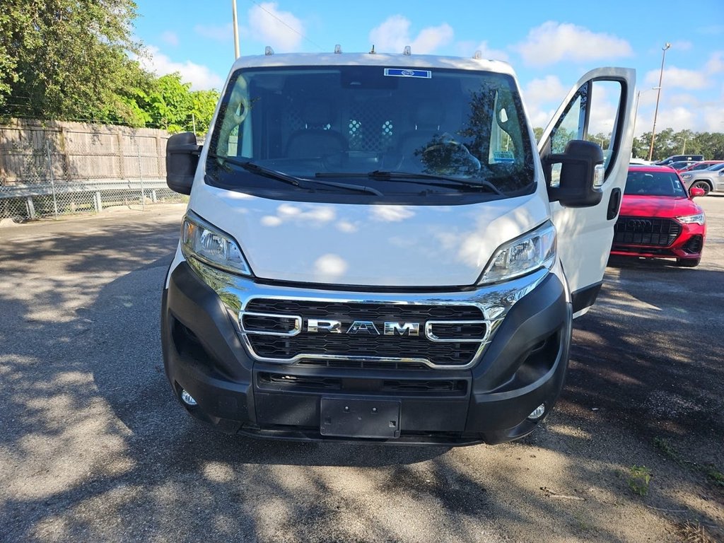 Used 2023 RAM ProMaster 2500 FWD image 3